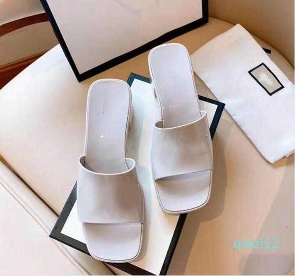 2022 designer thick bottom sandals women slippers chunky rubber slides platform alphabet lady slipper, Black
2022 designer thick bottom sandals women slippers chunky rubber slides platform alphabet lady slipper, Black