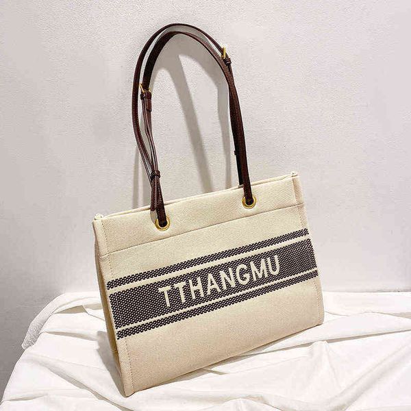 designer handbags portable bag women 2022 new fashion versatile texture large capacity beach shopping canvas tote bag
designer handbags portable bag women 2022 new fashion versatile texture large capacity beach shopping canvas tote bag