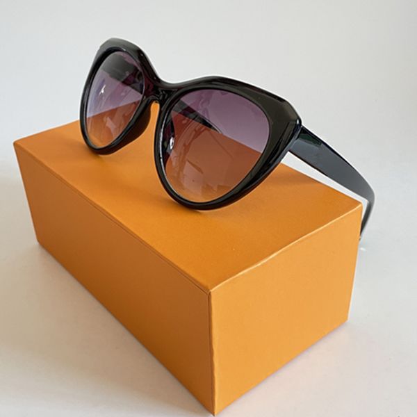 luxury sunglasses for man women fashion designer sun glasses woman vintage uv protection eyewear with box, White;black
luxury sunglasses for man women fashion designer sun glasses woman vintage uv protection eyewear with box, White;black