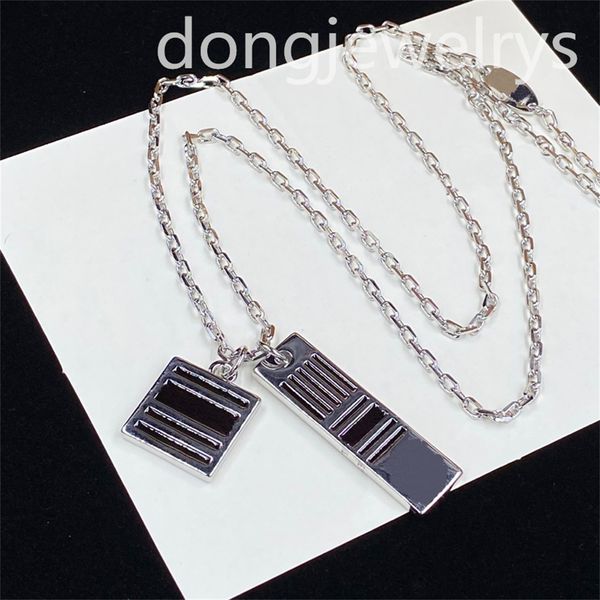 stainless pendant party women chokers necklace silver designer chains wedding necklace pearl necklaces children hip hop jewelry dongjewelrys
stainless pendant party women chokers necklace silver designer chains wedding necklace pearl necklaces children hip hop jewelry dongjewelrys