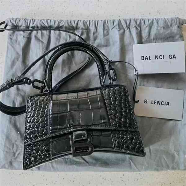 balenciga italy handbag designer women's b standard bag paris hourglass leather one shoulder messenger european and american dl9s mlyz
balenciga italy handbag designer women's b standard bag paris hourglass leather one shoulder messenger european and american dl9s mlyz