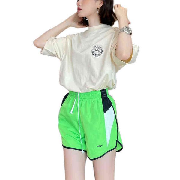 two piece skirts skirts t-shirts pants shorts suspenders french italian style designer vest, Black;white
two piece skirts skirts t-shirts pants shorts suspenders french italian style designer vest, Black;white