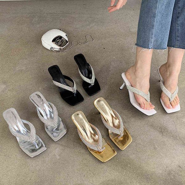 slippers rhinestone 2022 ladies pumps shoes female casual outdoor slides square toe crystal women sandals high heels flip flops 220518, Black
slippers rhinestone 2022 ladies pumps shoes female casual outdoor slides square toe crystal women sandals high heels flip flops 220518, Black