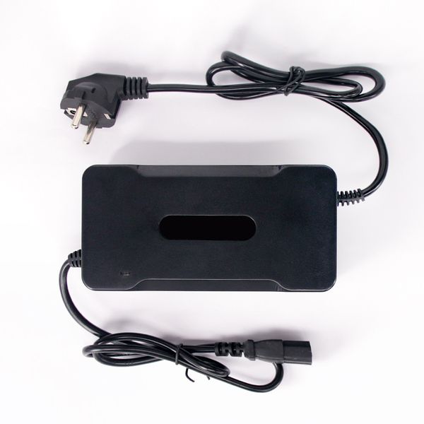 universal 84v 3a intelligent lithium battery charger for 20-cell power tools 72v li-ion battery
universal 84v 3a intelligent lithium battery charger for 20-cell power tools 72v li-ion battery