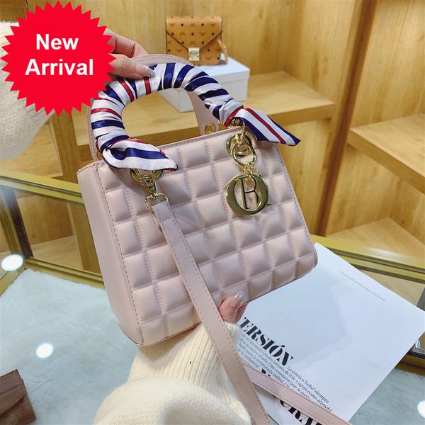 tide brand wholesale women's new tot versatile one messenger ribbon handbag diana fashion trend shoulder crossbody bags
tide brand wholesale women's new tot versatile one messenger ribbon handbag diana fashion trend shoulder crossbody bags