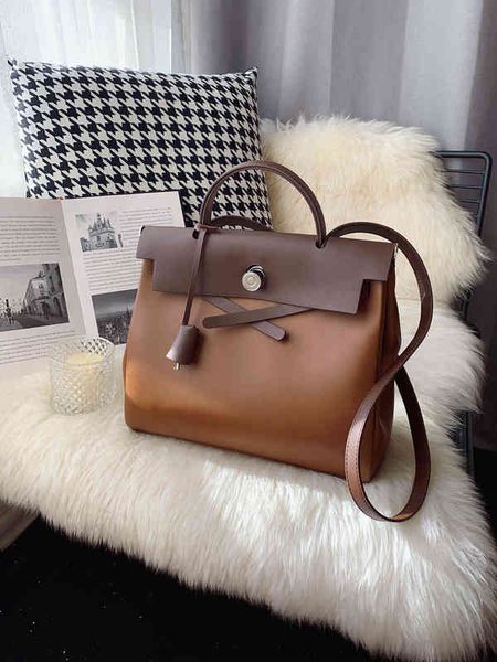 herme herbag 31cm 39cm leather bag female advanced sense calfskin schoolbag college student class commuting tot herbag
herme herbag 31cm 39cm leather bag female advanced sense calfskin schoolbag college student class commuting tot herbag