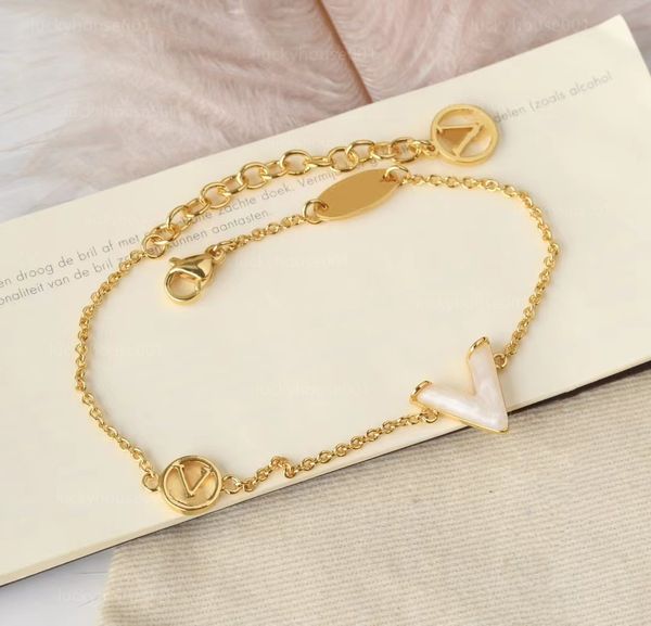luxury charm women jewelry bracelets mens and womens bracelet letter love bracelet stainless steel gold wedding fashion accessories valentin, Golden;silver
luxury charm women jewelry bracelets mens and womens bracelet letter love bracelet stainless steel gold wedding fashion accessories valentin, Golden;silver