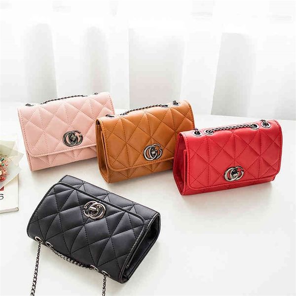 women's new embroidered chain ring lock small square elegant versatile messenger square clearance outlet sale
women's new embroidered chain ring lock small square elegant versatile messenger square clearance outlet sale