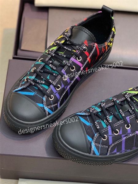 2022 men women luxurys designers shoes white printed calf leather casual shoe trainers pink blue runner fs2108010, Black
2022 men women luxurys designers shoes white printed calf leather casual shoe trainers pink blue runner fs2108010, Black