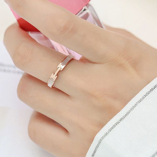 classic design rose gold plated white shell h ring for women gift, Silver
classic design rose gold plated white shell h ring for women gift, Silver