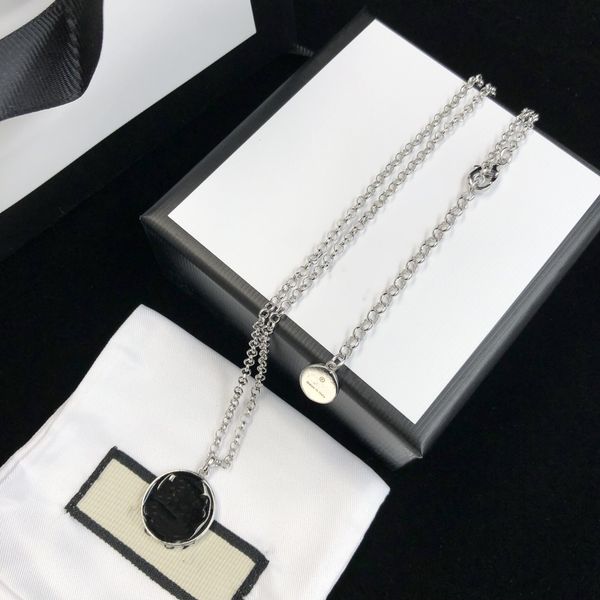 luxury designer necklace charm chain pendant lettersoriginal quality love necklace for fashion jewelry supply, Silver
luxury designer necklace charm chain pendant lettersoriginal quality love necklace for fashion jewelry supply, Silver