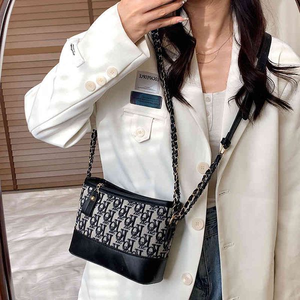 bag 2022 spring versatile women's single shoulder msenger textured chain crossbody bags for women messenger handbags
bag 2022 spring versatile women's single shoulder msenger textured chain crossbody bags for women messenger handbags