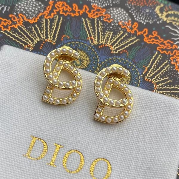 jewelry store outlets pearl earrings fashion trend simple light luxury high temperament female earrings, Golden
jewelry store outlets pearl earrings fashion trend simple light luxury high temperament female earrings, Golden