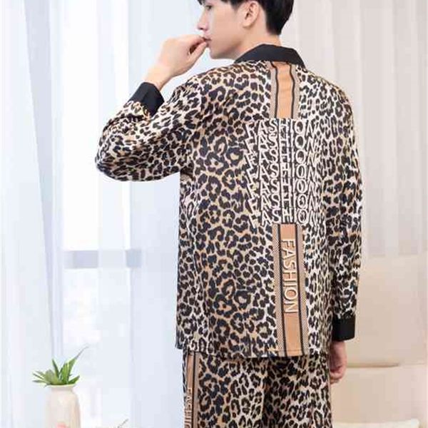 autumn and winter new couple ice silk pajamas long sleeved trousers home clothes ice silk couple suit 85% off factory clearance, White
autumn and winter new couple ice silk pajamas long sleeved trousers home clothes ice silk couple suit 85% off factory clearance, White
