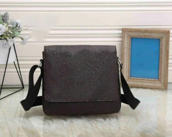 men shoulder bag designers crossbody business messenger handbags fashion casual shoulder straps bags for girls boys backpacks
men shoulder bag designers crossbody business messenger handbags fashion casual shoulder straps bags for girls boys backpacks