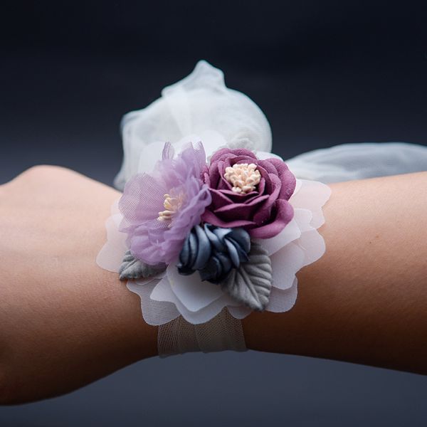 artificial rose wedding groom boutonniere flower men boutonniere bridesmaid wrist corsage girl bracelet purple rose silk flower
artificial rose wedding groom boutonniere flower men boutonniere bridesmaid wrist corsage girl bracelet purple rose silk flower