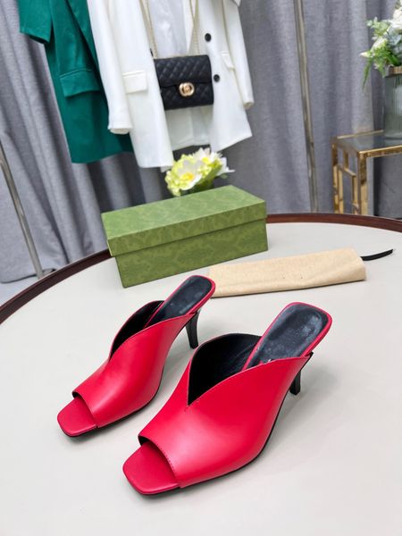 dress shoes patent leather peep-toe platform sandals high heels ankle strap heeled pumps block heel sandal luxury designer shoes for women p, Black
dress shoes patent leather peep-toe platform sandals high heels ankle strap heeled pumps block heel sandal luxury designer shoes for women p, Black