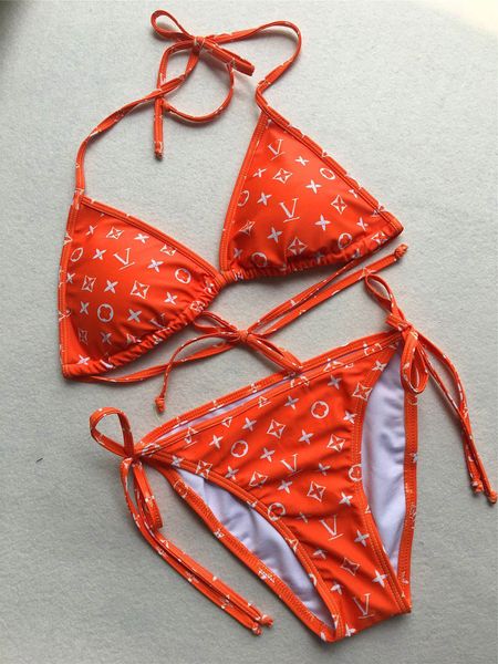 2022 new bikini gold-stamped swimming suit three points explosive swimming suit split ladies stitching sports swimwear flexible stylish, White;black
2022 new bikini gold-stamped swimming suit three points explosive swimming suit split ladies stitching sports swimwear flexible stylish, White;black