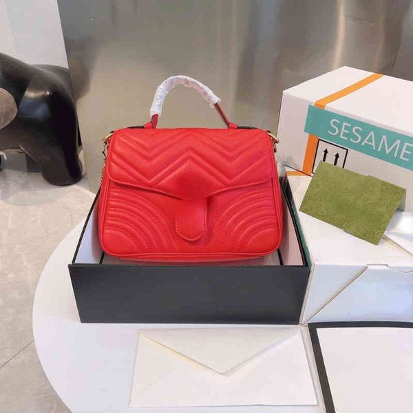 evening bag shopping shoulder bag handbags leather women fringed messenger classic double letter clasp decoration crossbody brand purse 1223
evening bag shopping shoulder bag handbags leather women fringed messenger classic double letter clasp decoration crossbody brand purse 1223