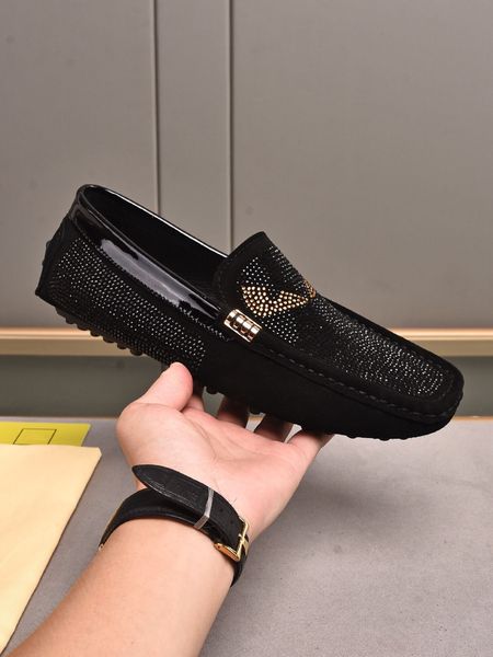 2022 male brand party wedding dress shoes mens fashion designer business flats leisure casual comfortable loafers size 38-46, Black 
2022 male brand party wedding dress shoes mens fashion designer business flats leisure casual comfortable loafers size 38-46, Black