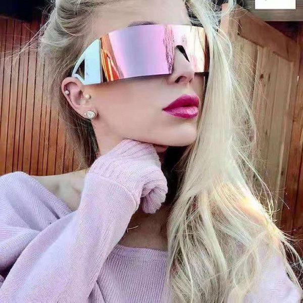 50% discount for factory direct salesd family's new personality one piece sunglasses star same fashion sunglasses kalescopic, White;black
50% discount for factory direct salesd family's new personality one piece sunglasses star same fashion sunglasses kalescopic, White;black