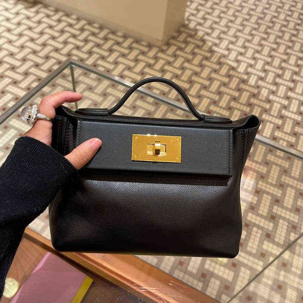 herme handbag designer herme handbags pure handmade wax thread imported leather wing bag second generation ies 24242mini women's messen
herme handbag designer herme handbags pure handmade wax thread imported leather wing bag second generation ies 24242mini women's messen
