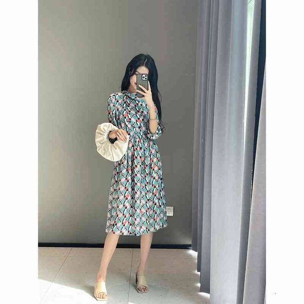38 goddess festival welfare silk single-layer mulberry silk dress zf86636, Black;gray
38 goddess festival welfare silk single-layer mulberry silk dress zf86636, Black;gray