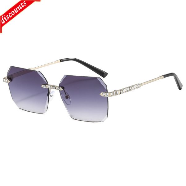 men's women's fashion trend brand sunglasses wholesale inlaid small frame metal personalized cut edge framels, White;black
men's women's fashion trend brand sunglasses wholesale inlaid small frame metal personalized cut edge framels, White;black