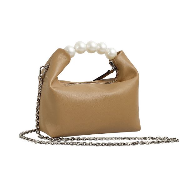 design pearl bag lady evening handbag 4 colors with purse chain and premium leather for women in fashion style
design pearl bag lady evening handbag 4 colors with purse chain and premium leather for women in fashion style