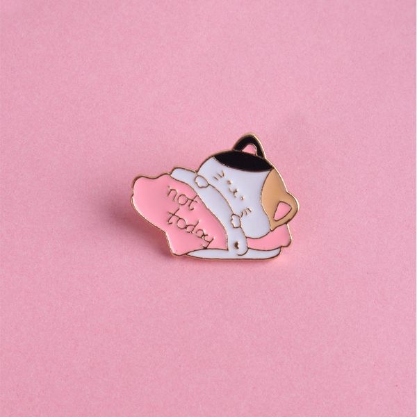 quilt metal enamel brooch cartoon cute sleeping cat badge pin fashion personality lapel backpack jewelry accessories gift, Blue
quilt metal enamel brooch cartoon cute sleeping cat badge pin fashion personality lapel backpack jewelry accessories gift, Blue