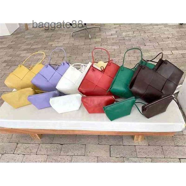 bags bottegaas trend fashion brand venetas women handbag women's tote bag single shoulder 529u
bags bottegaas trend fashion brand venetas women handbag women's tote bag single shoulder 529u