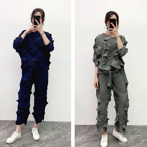 lanmrem loose large size pleated pants midwaist diamond pleated straight tube casual pants was thin female 19ba259 201012, Black;white
lanmrem loose large size pleated pants midwaist diamond pleated straight tube casual pants was thin female 19ba259 201012, Black;white