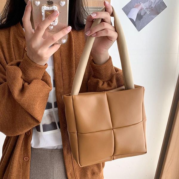 vintage luxury plaid woman shoulder bag designer brand pu leather handbag women fashion simple shopping underarm tote bag ladies
vintage luxury plaid woman shoulder bag designer brand pu leather handbag women fashion simple shopping underarm tote bag ladies