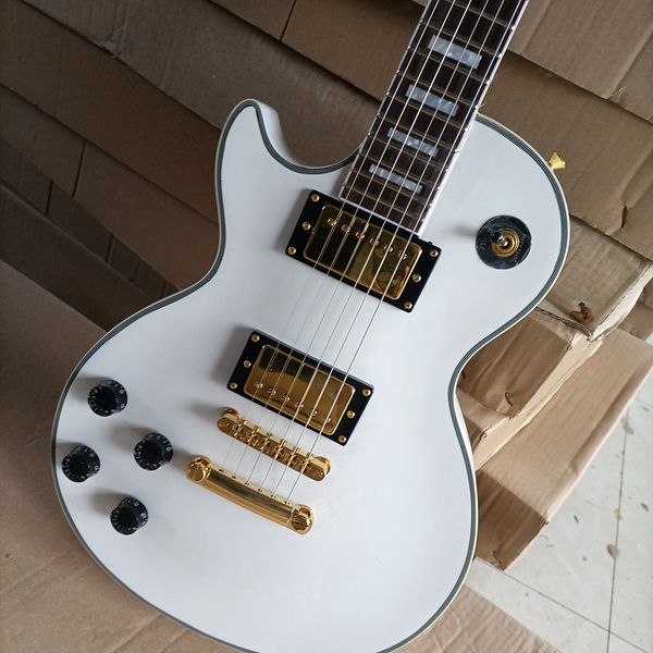 6 strings left handed white electric guitar with gold hardware rosewood fretboard
6 strings left handed white electric guitar with gold hardware rosewood fretboard