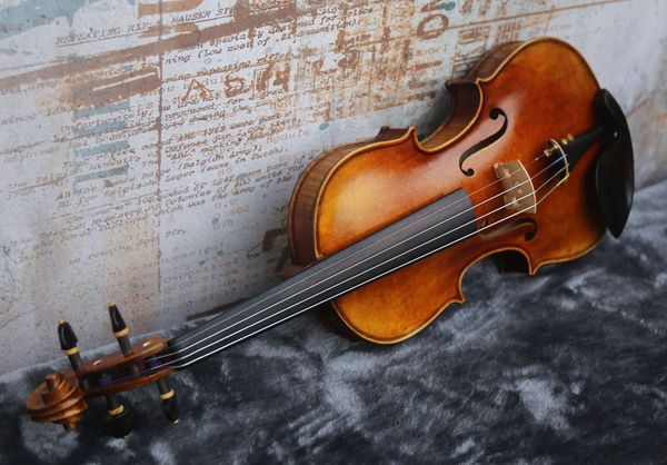 4/4 full size vintage aged antique old finish quality violin antonio stradivari cremonese 1716 model 17f
4/4 full size vintage aged antique old finish quality violin antonio stradivari cremonese 1716 model 17f