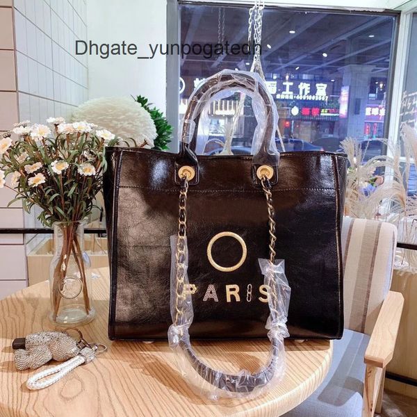 luxury women's fashion handbags beach bags brand ch metal badge tote bag designer small mini evening handbag female capacity large leat, Black;red
luxury women's fashion handbags beach bags brand ch metal badge tote bag designer small mini evening handbag female capacity large leat, Black;red