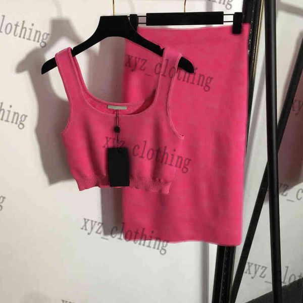 designer summer womens knitted dress vest shirts knitting skirts sweater hip wrap dresses high-end females sports sleeveless vests skirts su, Black;gray
designer summer womens knitted dress vest shirts knitting skirts sweater hip wrap dresses high-end females sports sleeveless vests skirts su, Black;gray