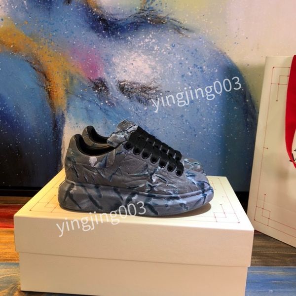 2022 fashion boots men shoe designer women leather lace up platform sole sneakers mens womens luxury suede casual shoes size34-46 yn220512, Black
2022 fashion boots men shoe designer women leather lace up platform sole sneakers mens womens luxury suede casual shoes size34-46 yn220512, Black