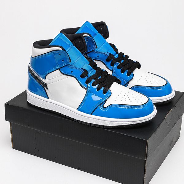 shoes jumpman 1 1s og mid se signal blue mens luxury designer womens running sports sneakers with dd6834 402, White;red
shoes jumpman 1 1s og mid se signal blue mens luxury designer womens running sports sneakers with dd6834 402, White;red