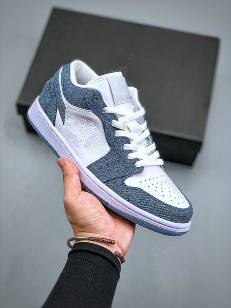 shoes 1s lows denim jumpman 1 low basketball high sports sneakers real leather color white/denim 36-47 available, White;red
shoes 1s lows denim jumpman 1 low basketball high sports sneakers real leather color white/denim 36-47 available, White;red