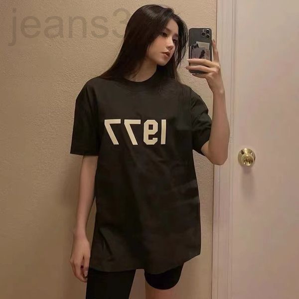 women's t-shirt designer fog double thread ess flocking rubber printing digital 1977 short sleeve 2022 new men's and women's, White
women's t-shirt designer fog double thread ess flocking rubber printing digital 1977 short sleeve 2022 new men's and women's, White