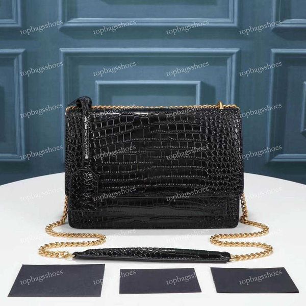 designer chain bags genuine real leather handbag purse crocodile graceful luxury women soft 2021 black red brand fashion camera baguette
designer chain bags genuine real leather handbag purse crocodile graceful luxury women soft 2021 black red brand fashion camera baguette