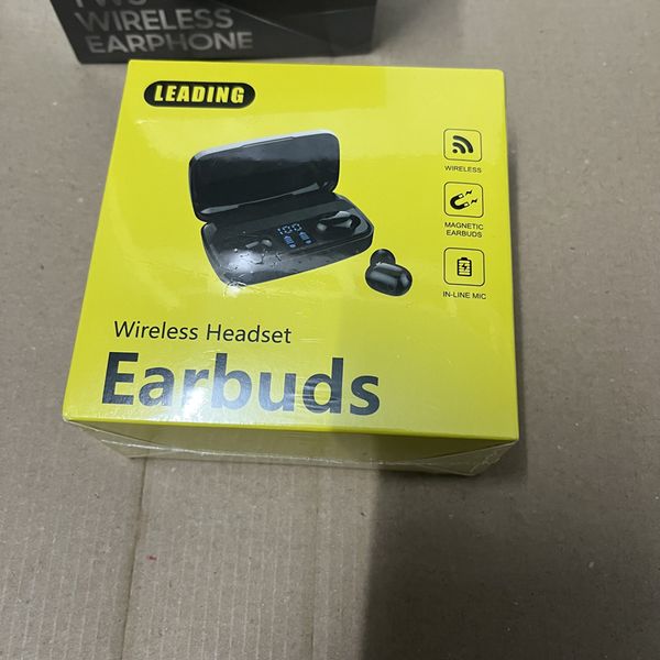 wireless earphone bluetooth v5.0 tws sports headphone led display with 200mah power bank headset microphone
wireless earphone bluetooth v5.0 tws sports headphone led display with 200mah power bank headset microphone