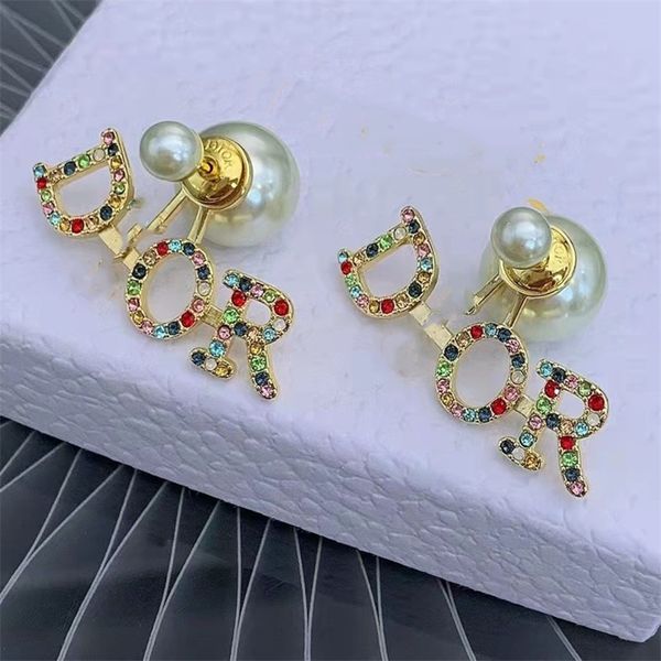70% off jewelry sales high-end version letter size pearl diamond women's new color light luxury fashion earrings, Golden
70% off jewelry sales high-end version letter size pearl diamond women's new color light luxury fashion earrings, Golden