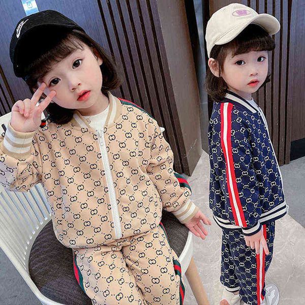 children's clothing autumn / winter boys' and girls' suit baby sportswear children's zipper shirt coat two-piece set, White
children's clothing autumn / winter boys' and girls' suit baby sportswear children's zipper shirt coat two-piece set, White