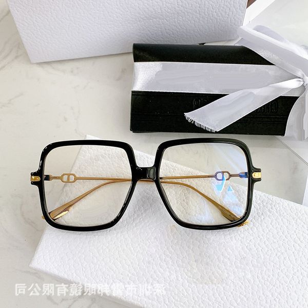 50% discount for factory direct sales2022 new cd fashion plain frame net red d sunglasses link1 sunglasses, White;black
50% discount for factory direct sales2022 new cd fashion plain frame net red d sunglasses link1 sunglasses, White;black
