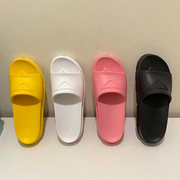2021 women slippers sandals fashion designers triangle flat slides flip flops summer genuine leather outdoor loafers bath shoes, Black
2021 women slippers sandals fashion designers triangle flat slides flip flops summer genuine leather outdoor loafers bath shoes, Black