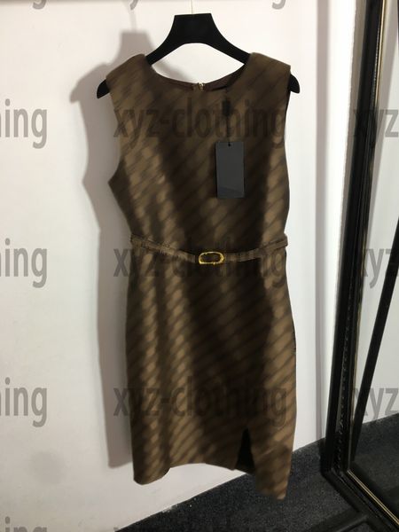 2022ss summer dress womens double f jacquard letter belt waist sleeveless tank dress, Black;gray
2022ss summer dress womens double f jacquard letter belt waist sleeveless tank dress, Black;gray