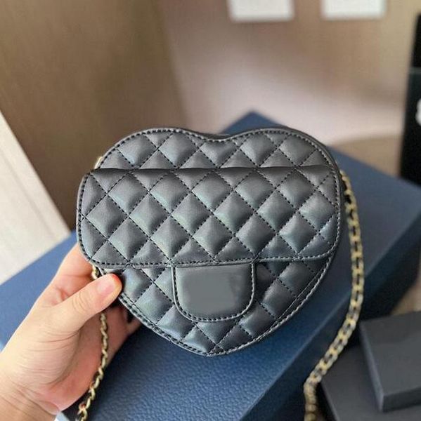 heart flap bags lambskin womens classic diamond quilting gold hardware metal leather on chain black white crossbody bag designer tote bag fa
heart flap bags lambskin womens classic diamond quilting gold hardware metal leather on chain black white crossbody bag designer tote bag fa