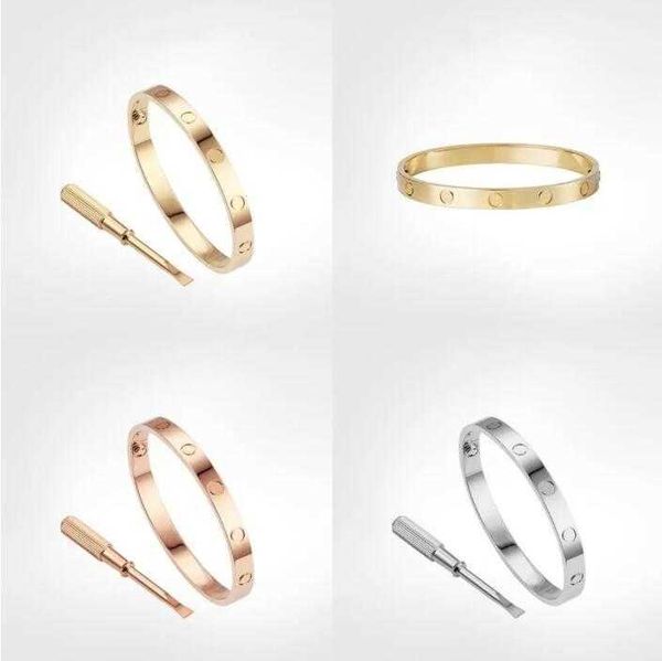 2022 50%off titanium bangle bracelet for lover fashion wedding bangles rose gold thanksgiving day bracelets 4 cz with box size 15-22, Golden;silver
2022 50%off titanium bangle bracelet for lover fashion wedding bangles rose gold thanksgiving day bracelets 4 cz with box size 15-22, Golden;silver